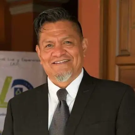 Terapia para las adicciones, especialista en consejería José Rico